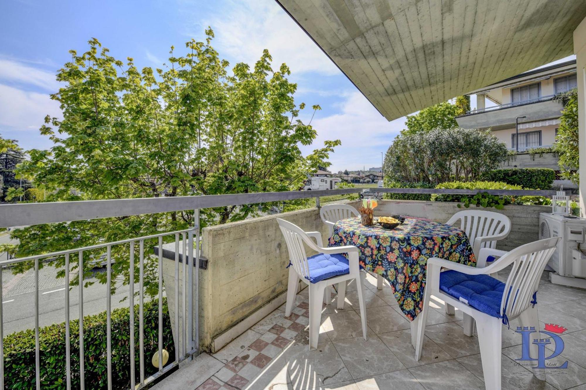 Appartamento DesenzanoLoft A Casa di Attila Desenzano del Garda Esterno foto